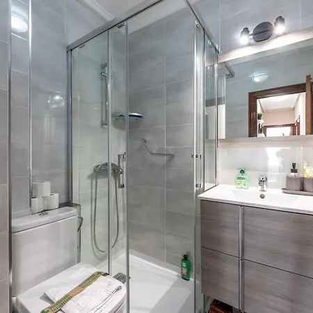 Gran Bilbao Xvi With Parking By Aston Lejlighed *