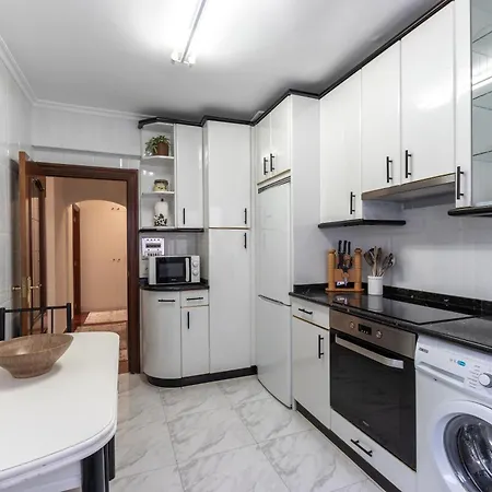 公寓 Gran Bilbao Xvi With Parking By Aston